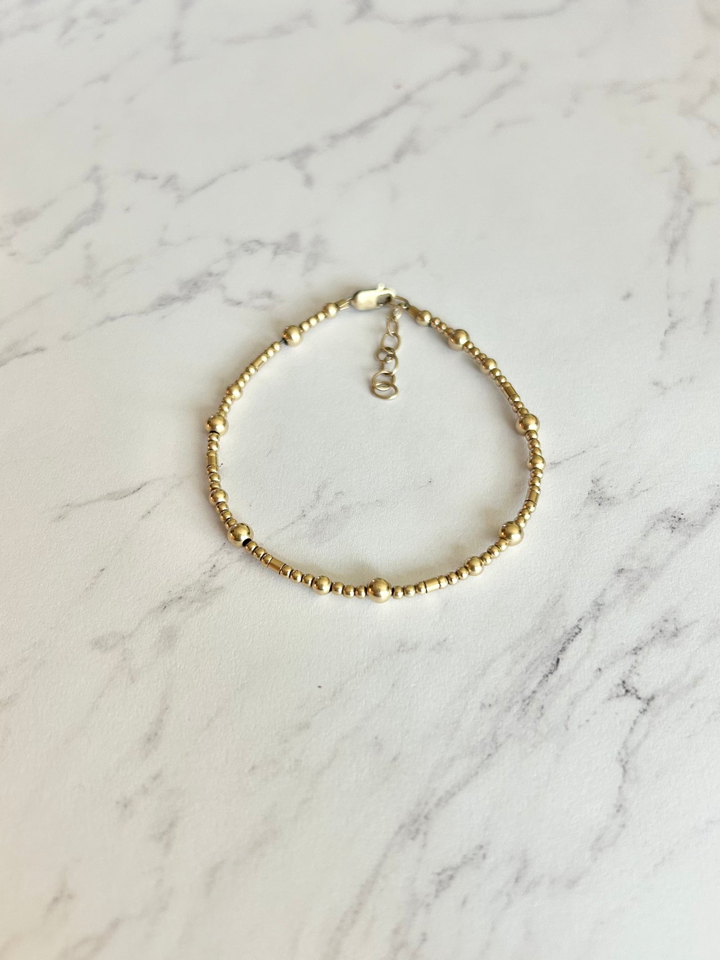 Metallic Scatter Bracelet