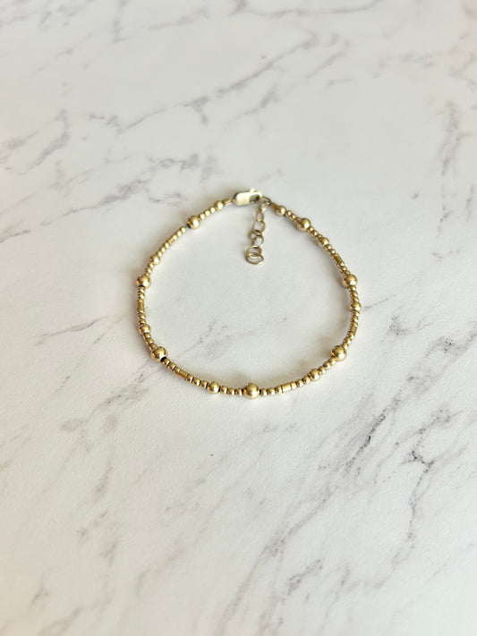 Metallic Scatter Bracelet