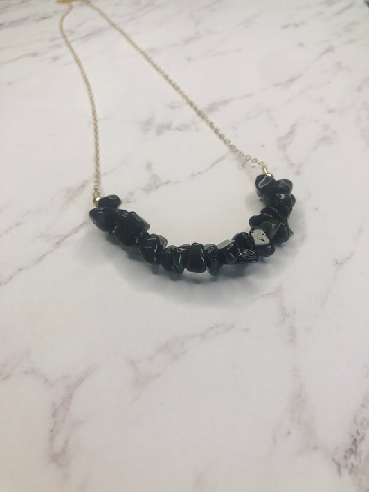 Onyx Chip Necklace in Gold or Silver (2 available)